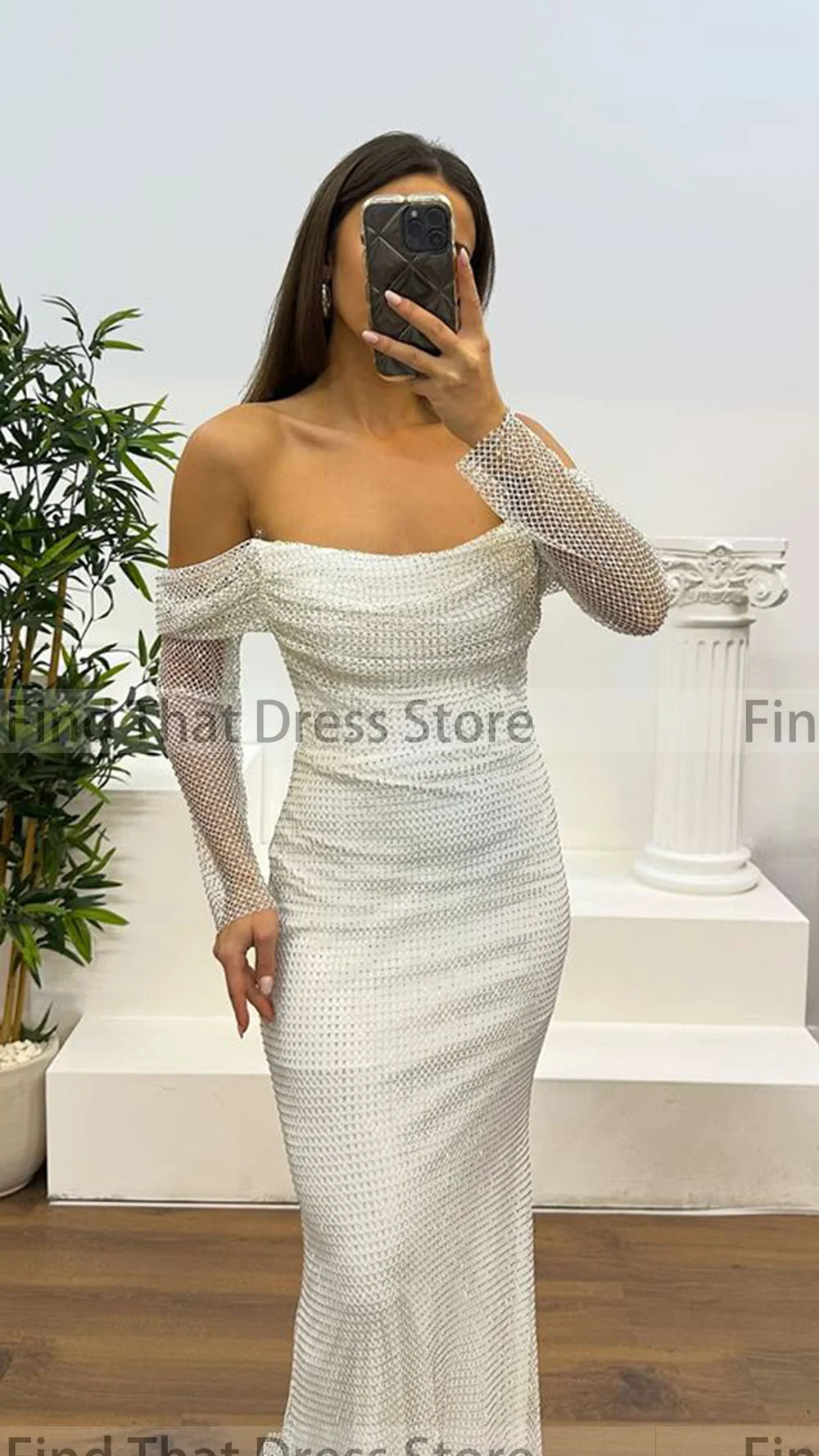 

Custom Made Fantastic Boat Collar Sequins Sparkly Sheath Sexy Evening Gown Backless Long Sleeve Saudi Arab Dress with Court