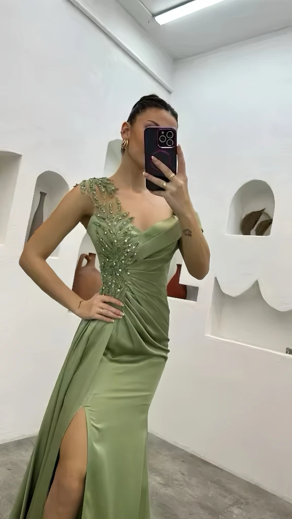 Sequins Green Bridesmaid Dresses One Shoulder Beading Sexy Formal Occasion Long Mermaid Sleeveless Evening Celebrity Gowns