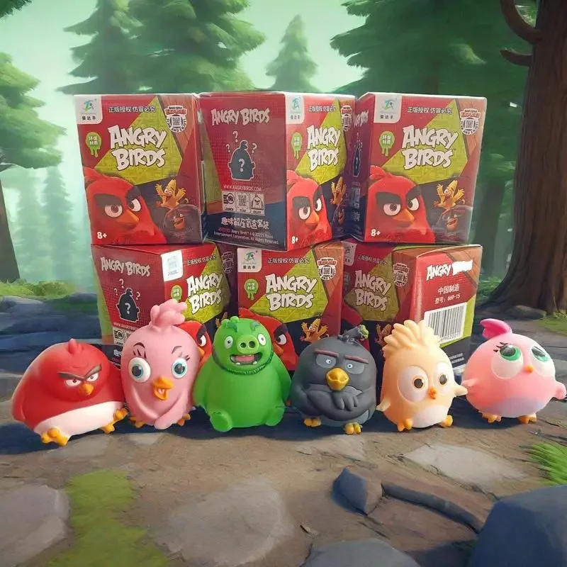 Figuras Fofas dos Angry Birds, Coleção de Brinquedos em Caixa Surpresa, Presentes para Crianças