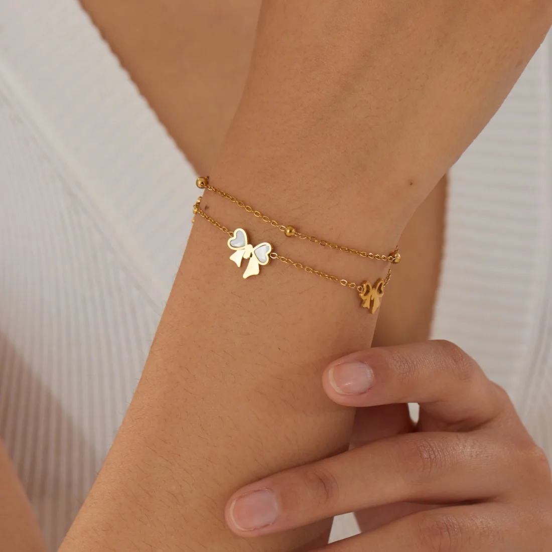 LAMENGLY 316L Stainless Steel White Shell Inlay Heart Bowknot Double-Layer Bracelet Women Romantic Elegant Hand Chain Jewelry