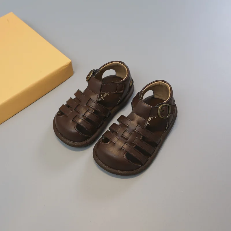 Sandalias antideslizantes para niñas, zapatos de ocio para niños pequeños, cómodos y transpirables, a la moda, para otoño, 2024