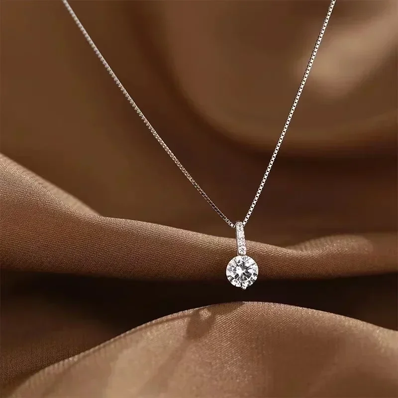 New Women 925 Sterling Silver Jewelry Zircon Fine Round Pendant Necklace Fashion Rhinestone Clavicle Chain Neck Birthday Gift