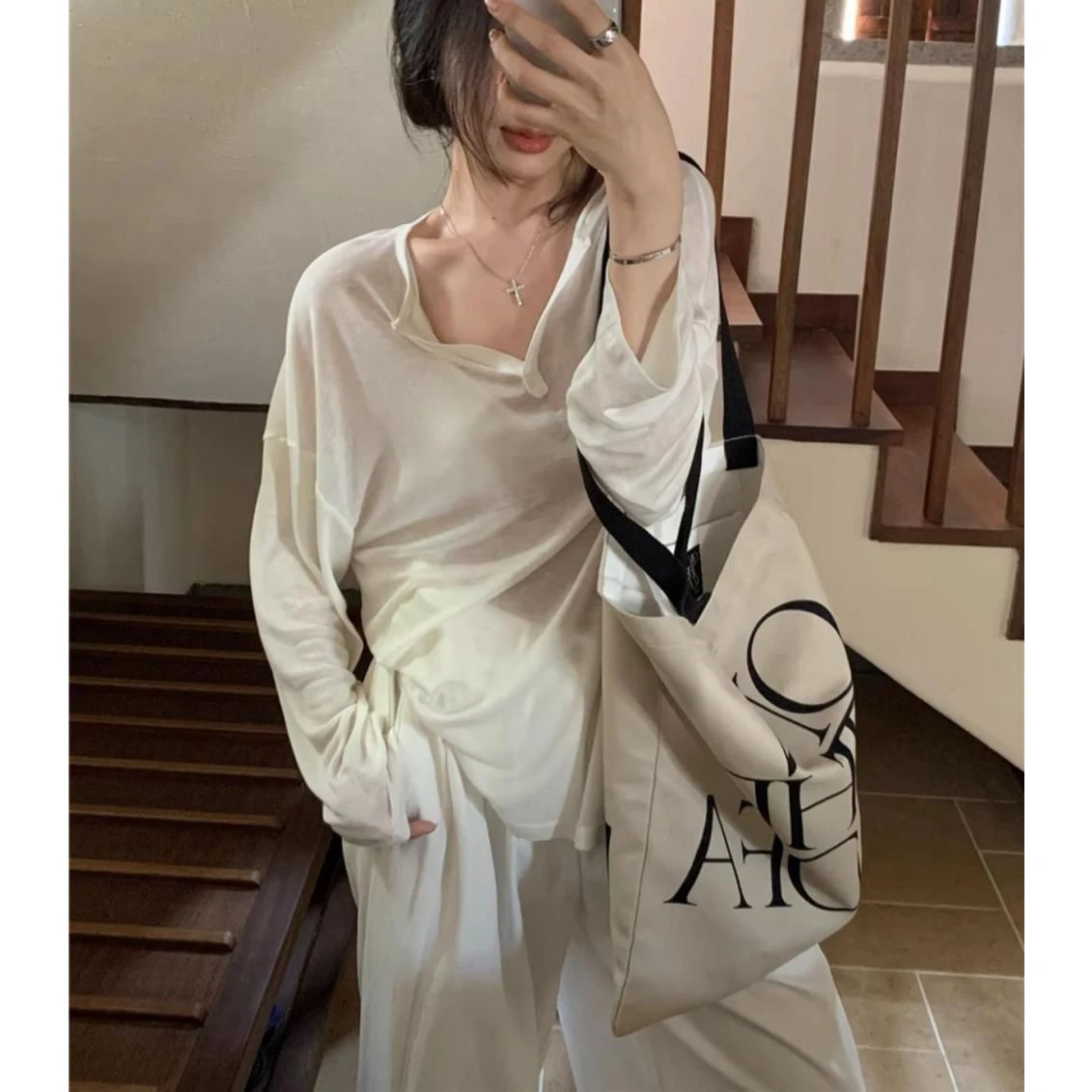 Lightweight Long Sve V-Ne f Open Women's Cover up irt Summer New Lazy Loose Sle Outdoor Travel Princ Sle T-S...