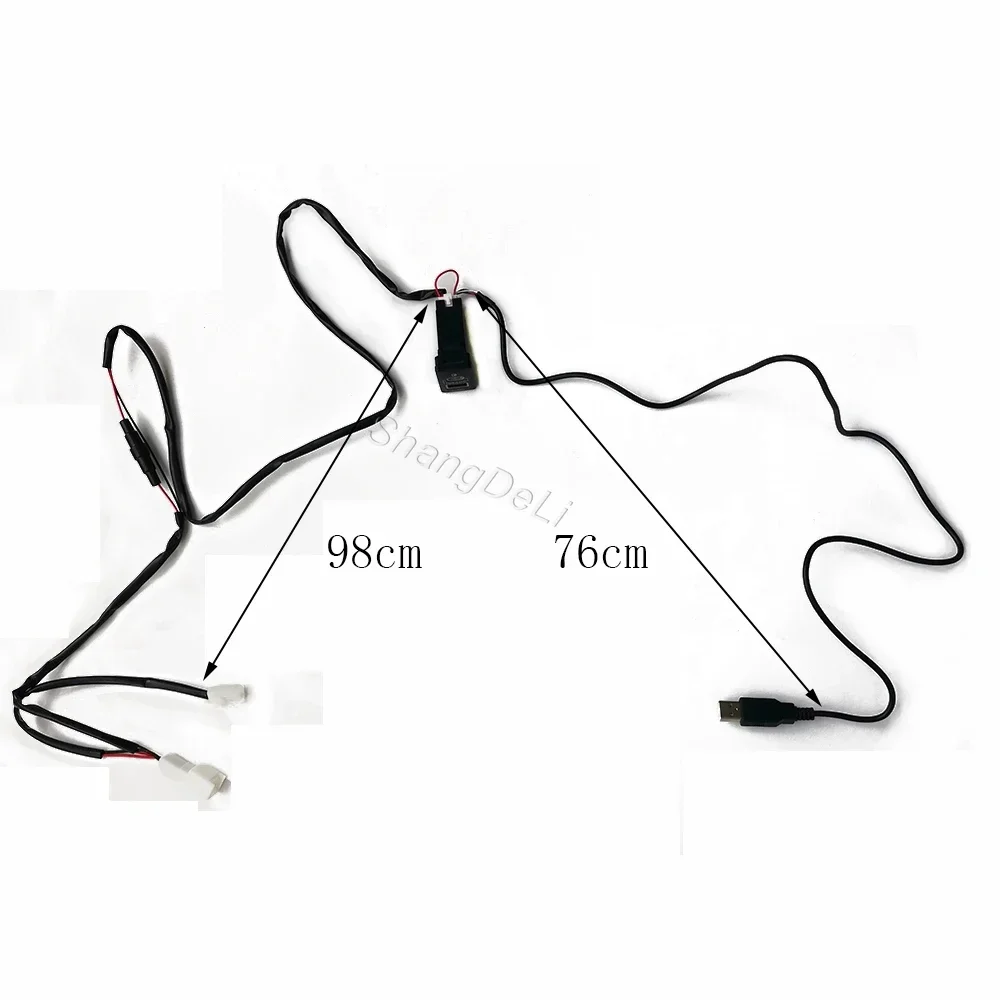 Car USB QC3.0 Quick Charger Input Adapter Audio Socket For Toyota Camry 50 Prius Corolla Land Cruiser PRADO RAV4 Auris 2007-2018