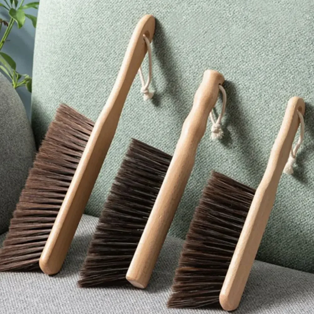 Wooden Brush Soft Bristled Brush Bed Cleaning Brush Dust Sweeping ,Long Handled Cleaning Brush Cleaning Tool for Bedroom