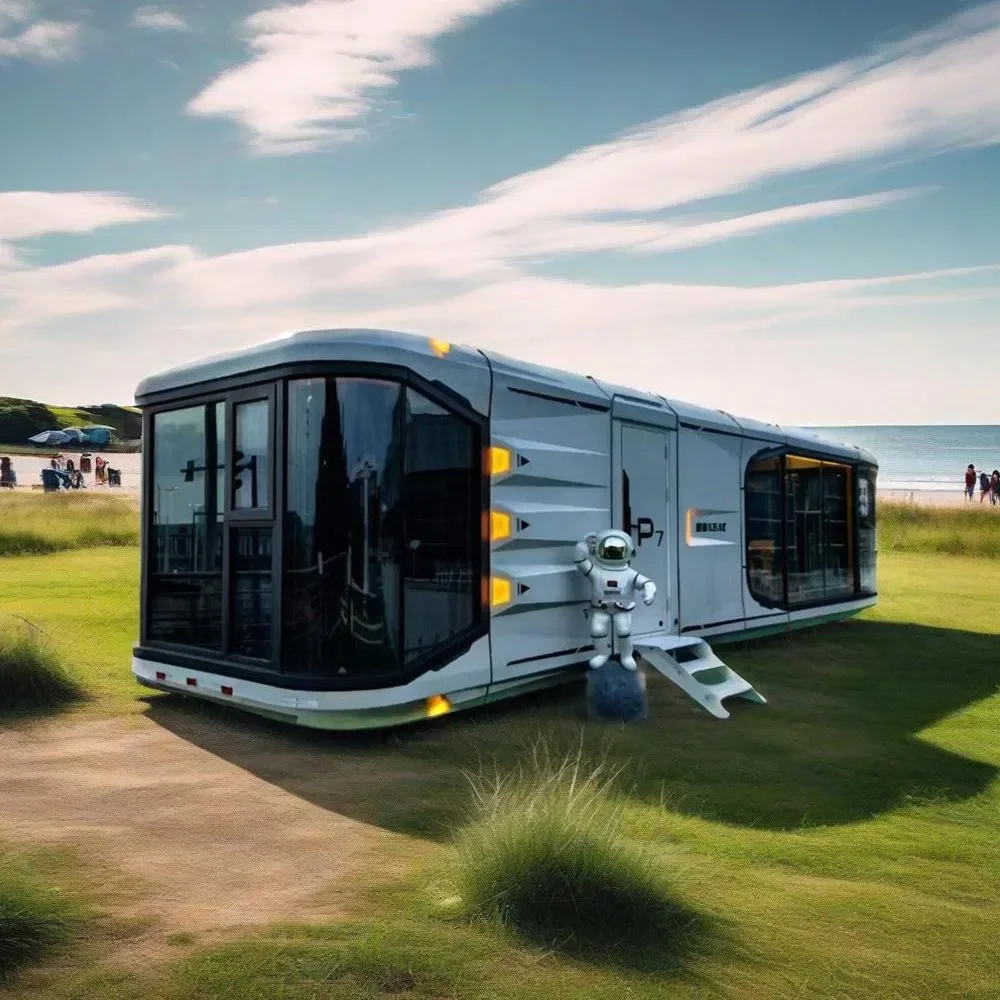 Mobile Best Steel Structure High Quality Portable Container Capsule Space House for Family Living 4