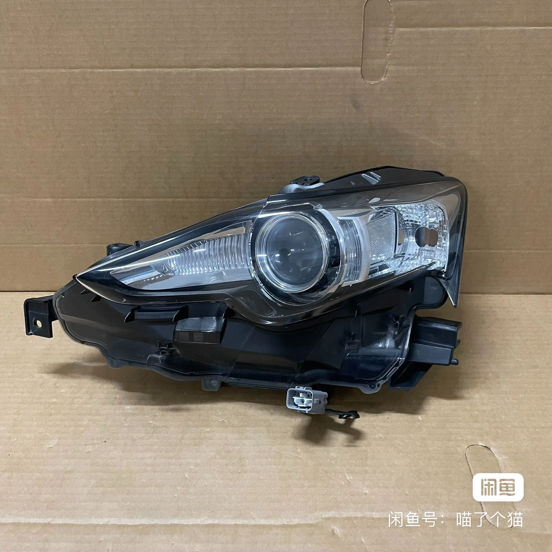

Для Lexus Is200T Is300 Is350 HID фара в сборе 2013-2015 гг.
