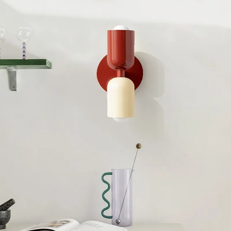 Lámpara LED de pared nórdica para sala de estar, candelabros de Base roja de hierro doble para estudio, mesita de noche, dormitorio, decoración del