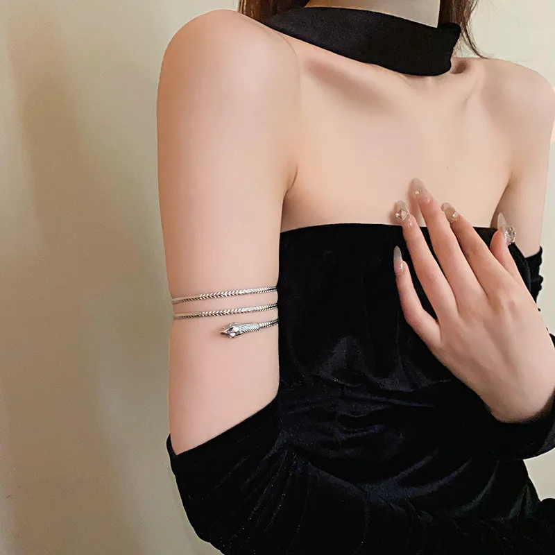 Punk Hyperbole Snake Shape Bracelet Gold Sliver Color Serpentine Arm Cuff Armlet Women Festival Bridal Dance Jewelry