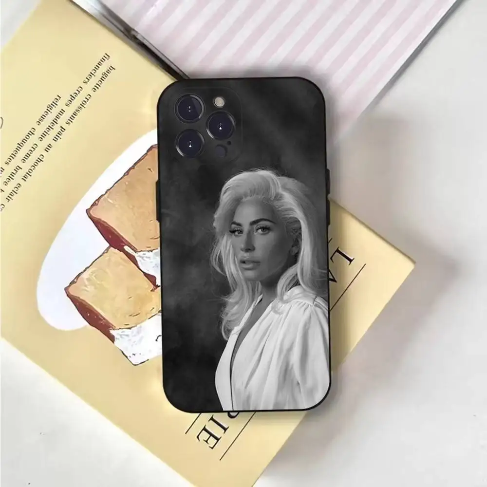 حافظة هاتف Singer L-Lady Gaga لهاتف iPhone 6,17,16,15,14,13,12,11 Plus,Pro Max,XS,X,XR,SE,Mini,8,7,غطاء أسود من السيليكون الناعم #4