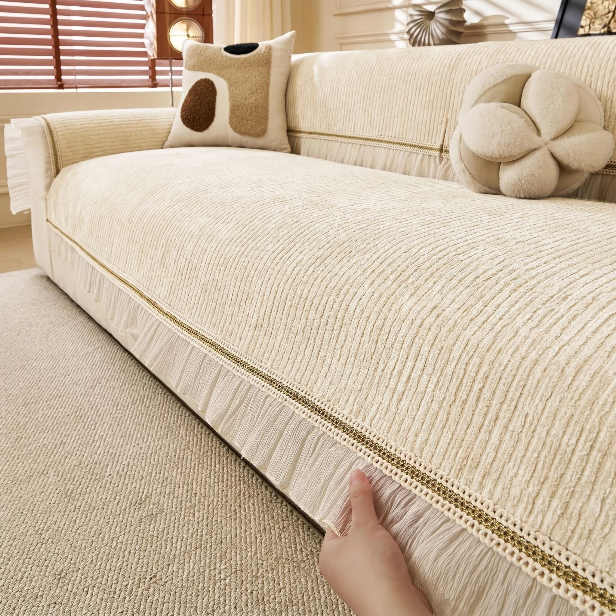 1pc Solid Modern Jacquard Thicken Chenille Sofa Cover with Ruffle Hem, for Living Room Machine Washable Couch Seat Cover Decor
