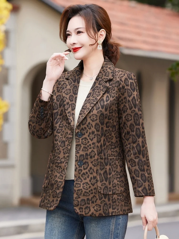 

Весенний модный пиджак с леопардовым принтом для мам среднего и старшего возраста, повседневный универсальный жакет из полиэфирного волокна, открытый фасон