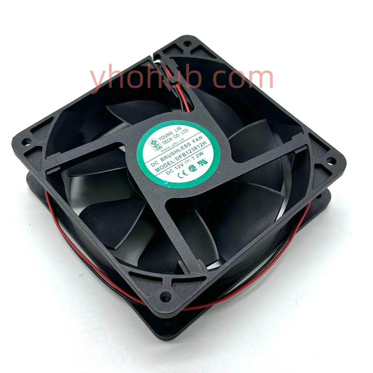 

Young Lin DFB123812H DC 12V 7.2W 120x120x38mm 2-Wire Server Cooling Fan