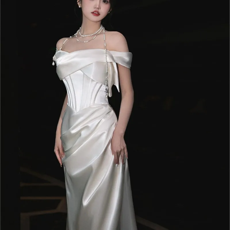 Line shoulder light satin white niche fishtail welcome out yarn dress