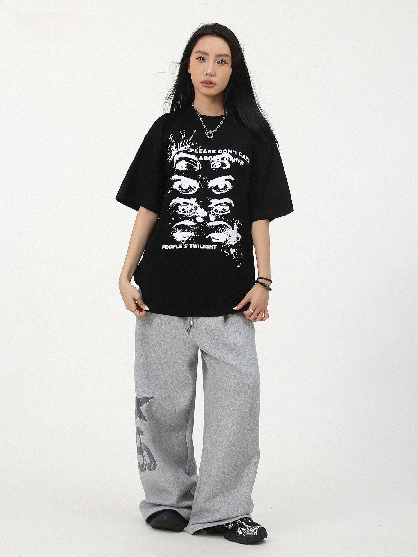 Kaus Wanita Gaya Tari Jalanan - Streetwear Brand With Eye ulasan dan harga