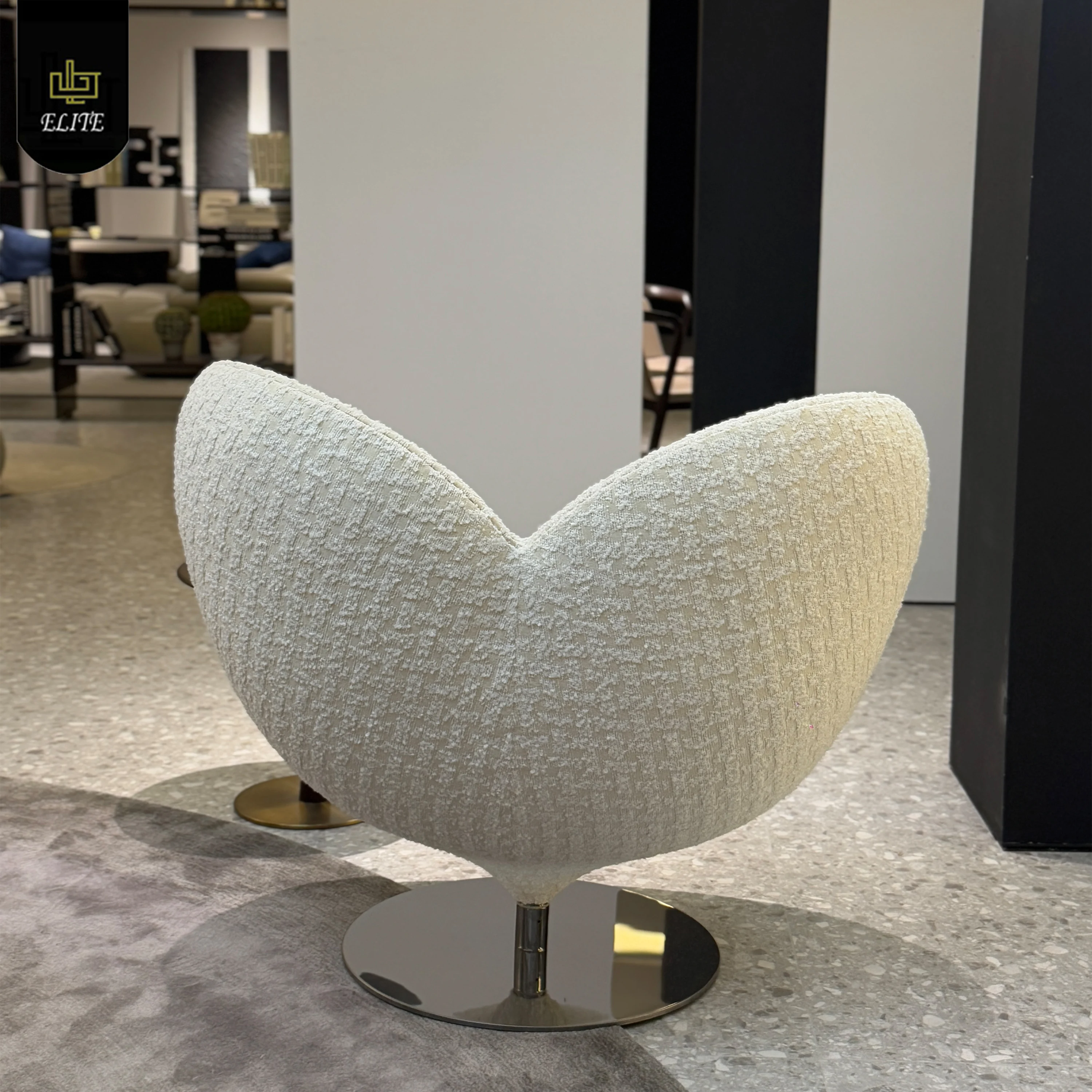 High Quality Modern Comfortable Swivel Accent Chair Metal Base Fabric Upholstery Sofa Chair for Living Room