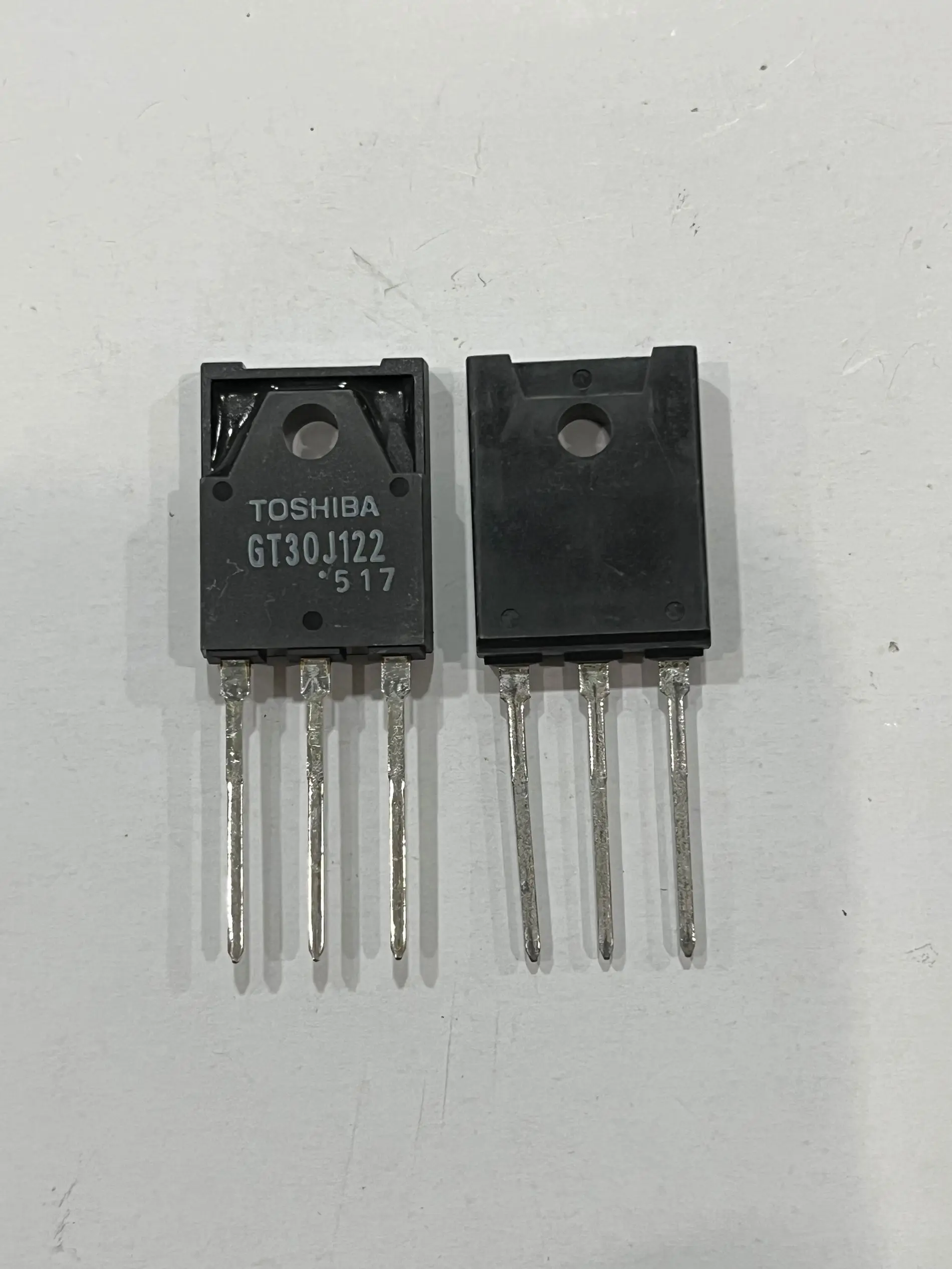 5 قطعة GT30J122 توشيبا معزول بوابة الترانزستور ثنائي القطب السيليكون N قناة IGBT