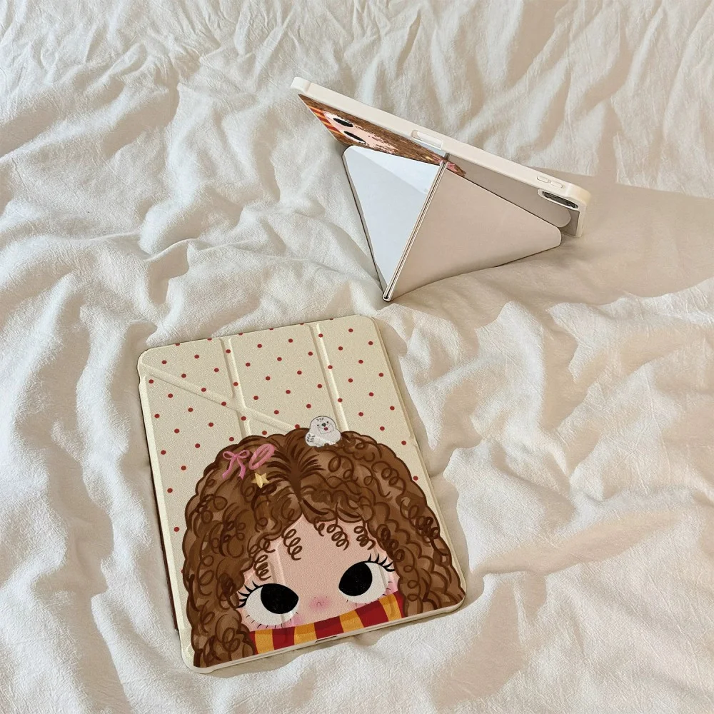 Curly Hair Girl Tablet Cover For iPad Pro 11 12.9 13 M4 M5 9.7 10.2 Air 56 Funda for Samsung Tab A8 A9 A11 S6 S7 S8 S9 S11 Cover