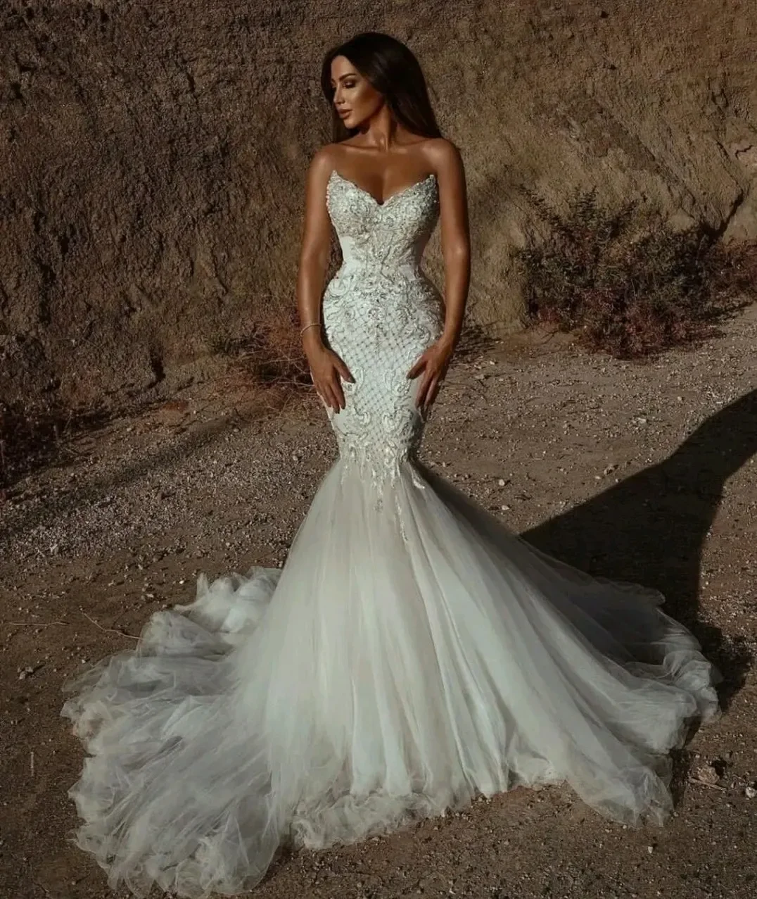 

Customized Mermaid Wedding Dresses Sweetheart Backless Lace Appliques Beads Tulle Train Formal Bride Gowns Vestidos De Noiva