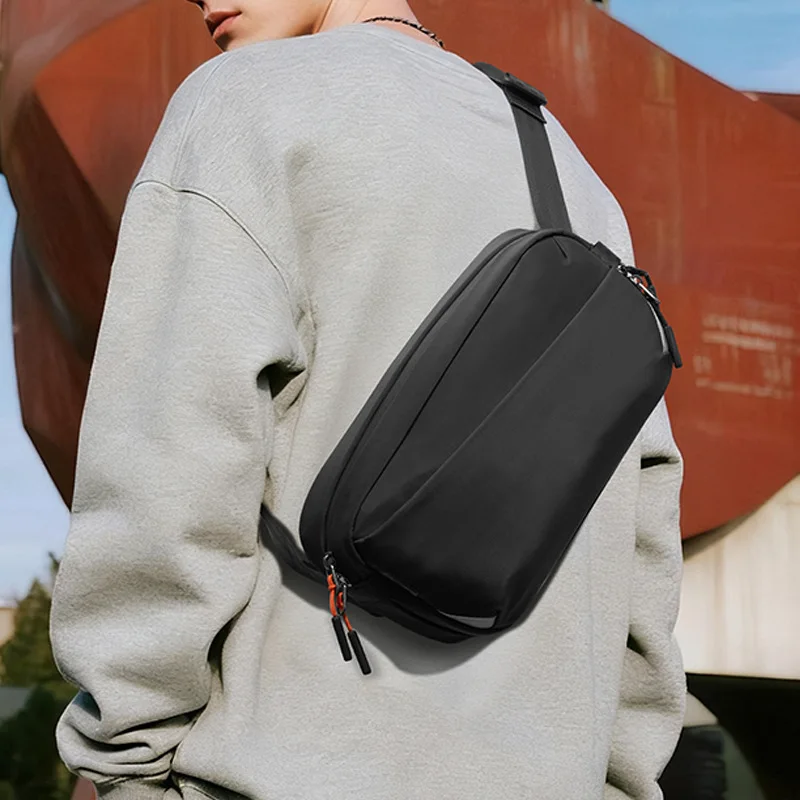 

New Men's Crossbody Bag Casual Commuter Premium Over-the-Shoulder Bag New Cycling Travel Bag Portable Chest Bag