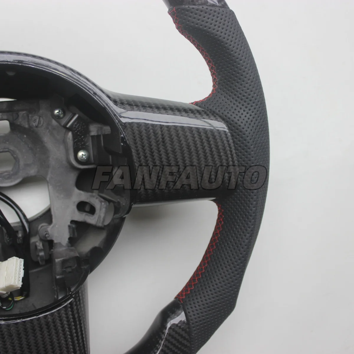 Picture 4: Replacement Real Carbon Fiber Steering Wheel with Leather for Mazda 2 2007-2012