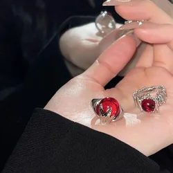 Vintage Punk Gothic Red Crystal Butterfly Ring for Women Metal Liquid Irregular Opening Adjustable Ring Y2K Jewelry Gift Anillos