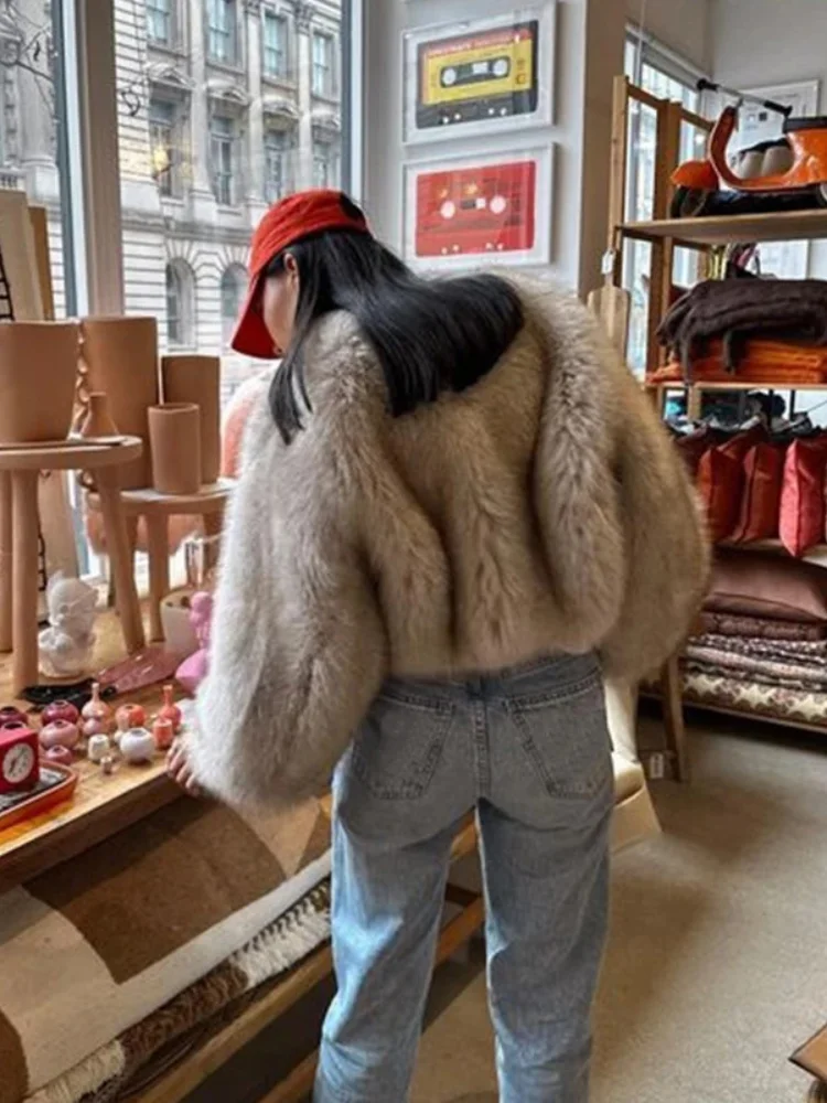 Warm Luxurious Plush Long Sleeves Womna Faux Fur Coat Fashion O Neck Loose Casual Short Coat 2025 Autumn Winter New Streetwear