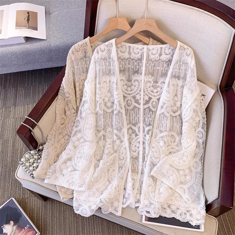 

French Style Sun Protection Air-Conditioned Shirt Long Sleeve Hook Flower Lace Shirt Women's Loose Stylish Seaside Cape Top w175