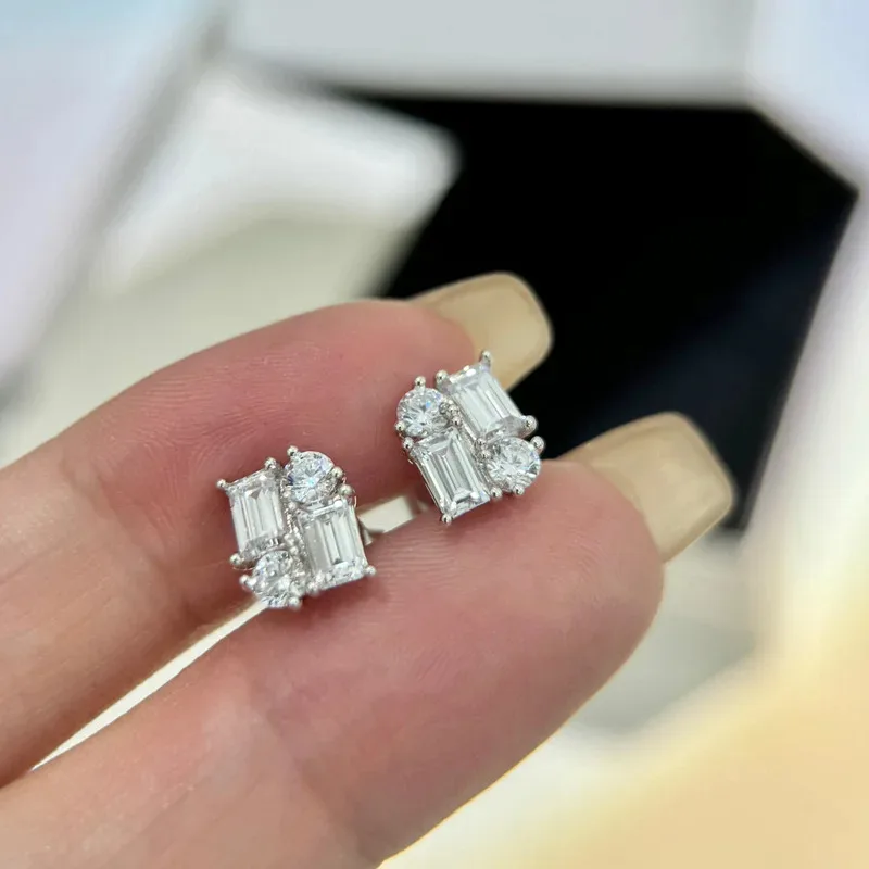 

Серьги Roseie 2026: Классические, трендовые, высококачественные, от известного бренда, роскошные ювелирные изделия для женщин, с кристаллами в форме капли, из чистого серебра 925 пробы.