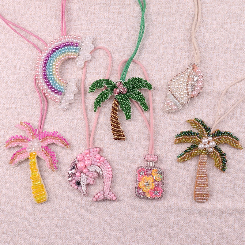 

3D Crystal Beaded Patches Bag Charm- Handmade Rhinestone Keychains, Lanyard Pendant For Bag Charm, Backpack Decor