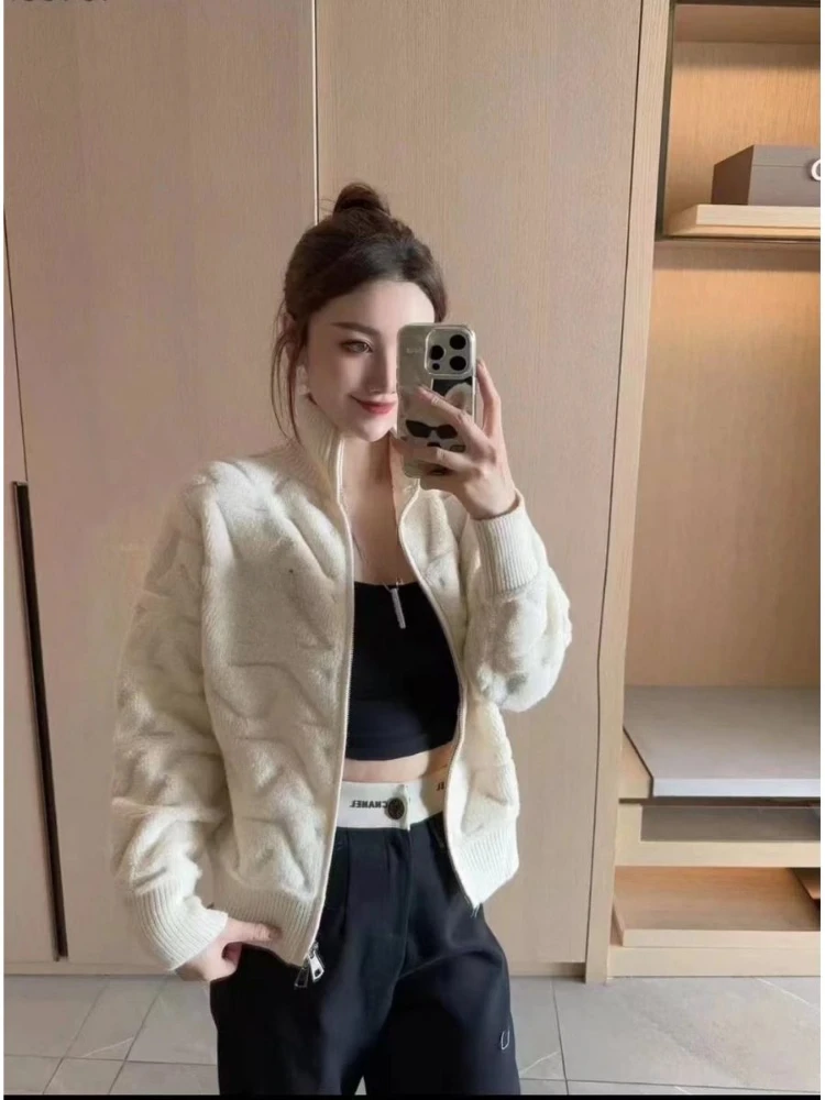 

Korea Dongdaemun Autumn Winter Zip Knitted Cardigan Jacket Embroidery Design Slim Long Sleeve Knit Cardigan Sweater Coat Women