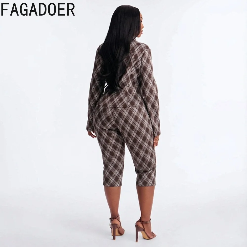 FAGADOER Women Vintage Plaid 2 Piece Set Collared Front Zip Long Sleeve Crop Top High Waist Bodycon Capri Pants Matching Outfit - view 4