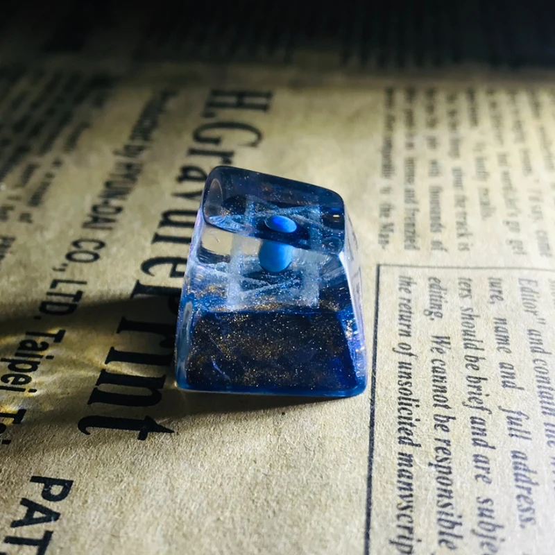 Imagem -02 - Cosmic Fantasy Resin Keycap Original Handmake Blue Boys Presentes de Aniversário Keycaps para Teclado Mecânico Escritório Acessórios para Jogos