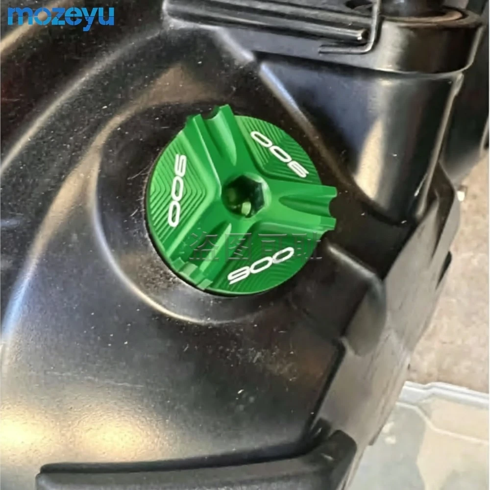 

For KAWASAKI Z900 Z 900 2017-2022 2023 2024 2025 2026 Motorcycle brake Fluid Cylinder Master Reservoir oil filler Cap guard Z900