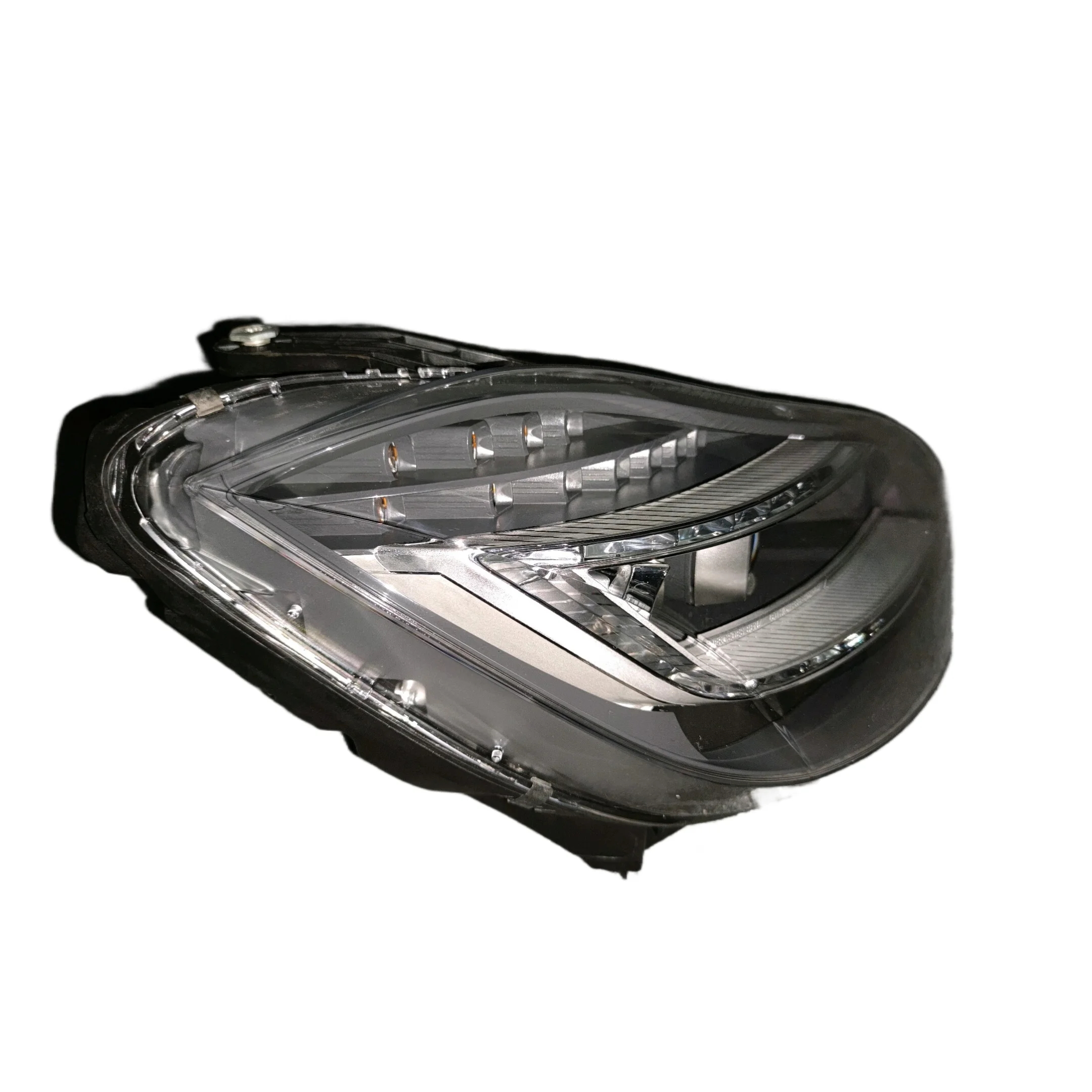 مصابيح أمامية عالية الجودة مناسبة لسيارات مرسيدس بنز CLS W218 LED