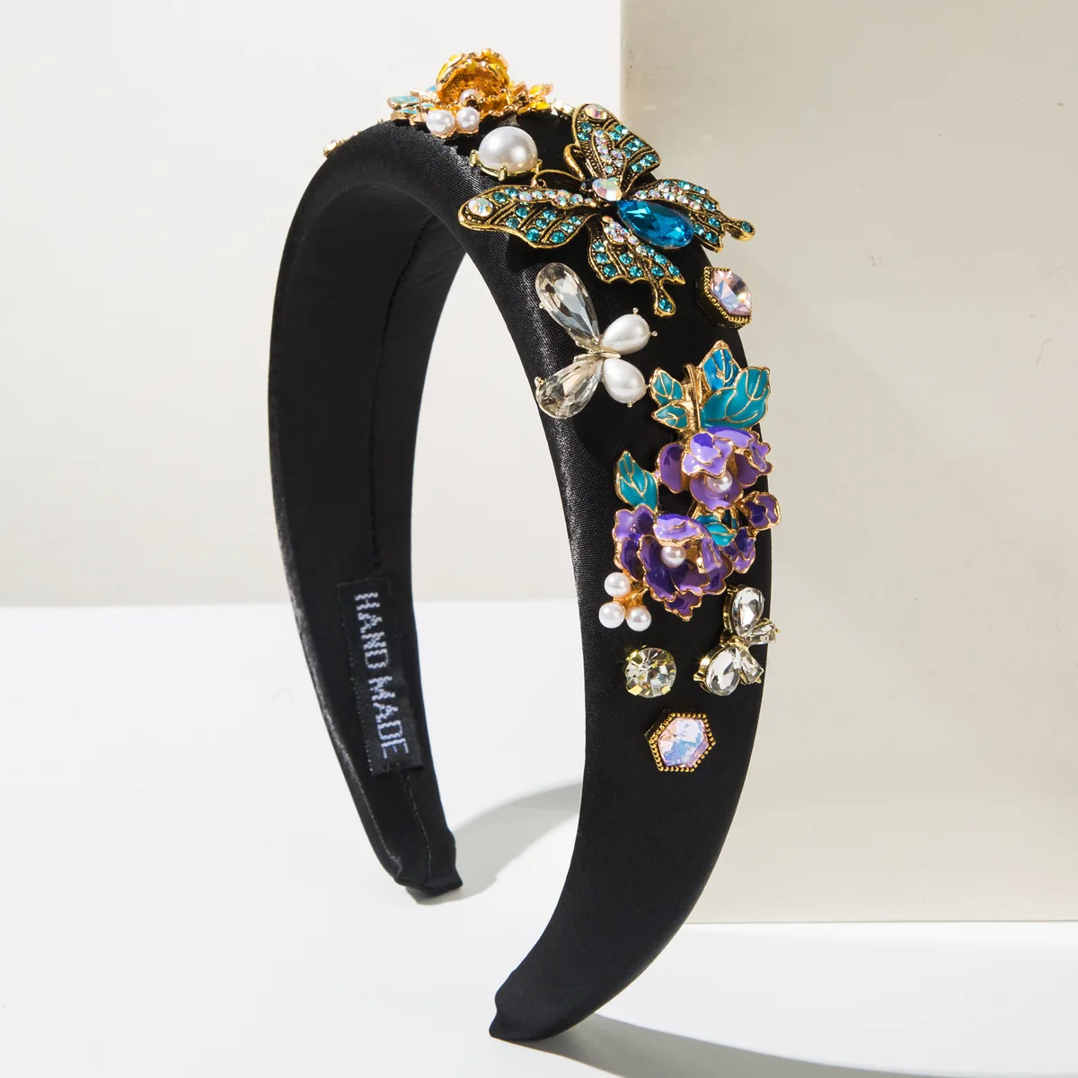 New Fashion Baroque Headband Alloy Drip Oil Flower Diamond Butterfly Accessories Imitation Pearl Headband Women 3