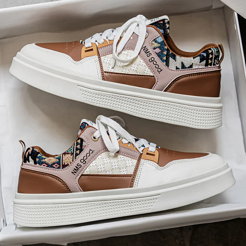 

Men's Vulcanized Shoes Flat Low-top Round-toe Versatile Lace-up New Color-blocked New Soft-soled Fashionable Sneakers