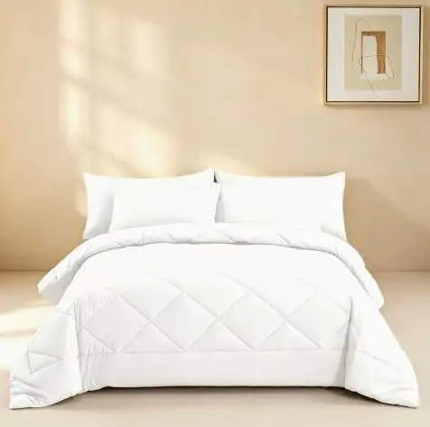 Solid Color Fluffy Comforter 3-Piece Bedding Set Brushed Fabric Quilted Rhombus Wave Stitch with Pillowcases