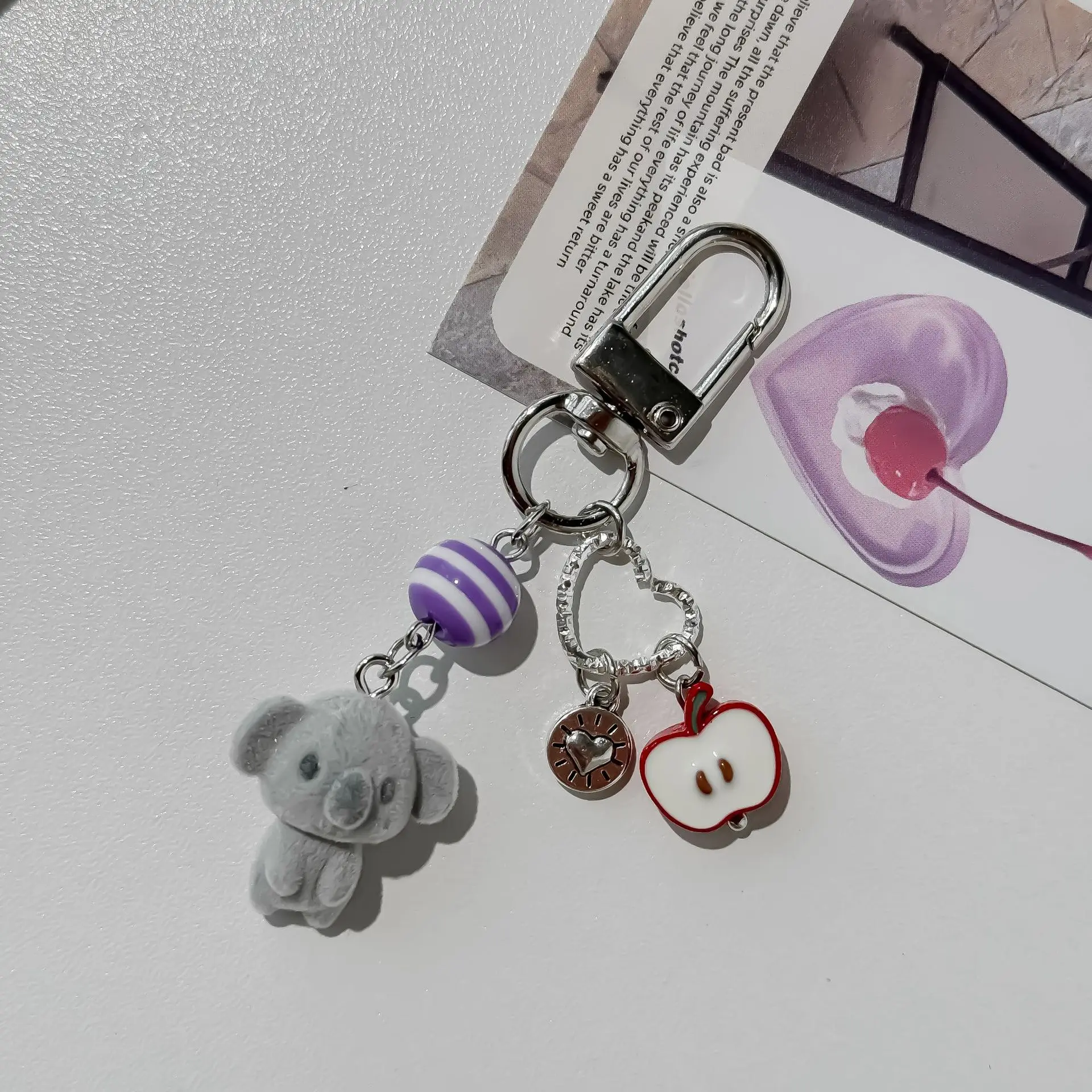 

New Cute Koala Love Apple Keychains For Women Bag Pendant Couple Car Key Chains Jewelry Gift Decoration Accessories