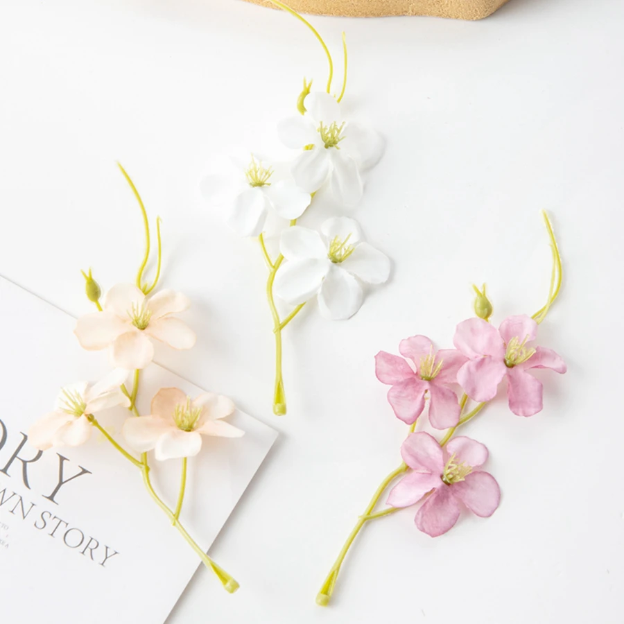 50/100 Stück Seiden-Kunstblumen Pflaumenblüten DIY Geschenkbox Scrapbook Festival Deko Heim Zimmer Außenbereich Garten Hochzeitsstrauß – Detail 3
