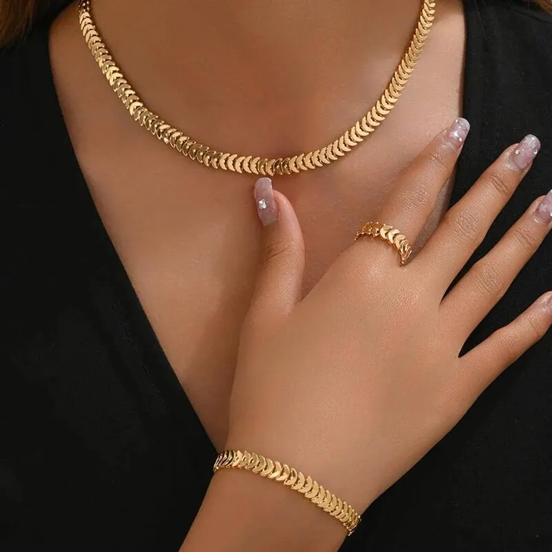 

3PCS Vintage Gold-color Round Shape Jewelry Set Necklace Bracelet Ring Set Snack Chain For Woman On Party Trendy Style