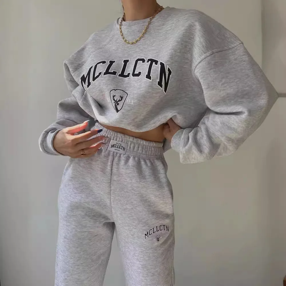 

Warm Suit Autumn Winter Women Solid Set Elegant O-neck Pullover Hoodie And Pocket Trousers Two-Piece Set Lady Casual Loose Sets