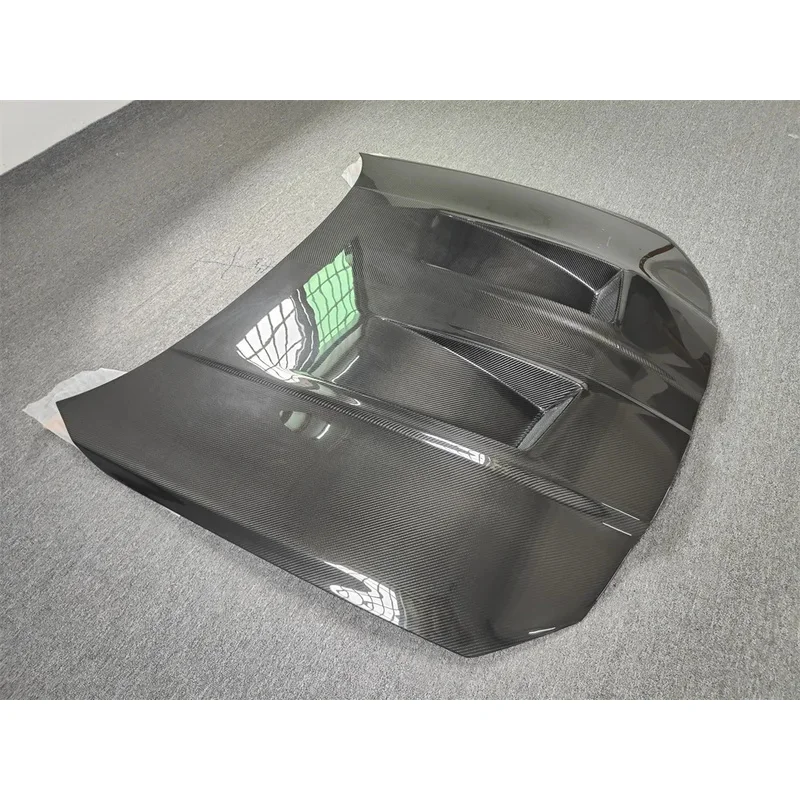 

High Quality NT Style Carbon Fiber Engine Hood Front Cover 2021+ G80 G82 G83 Body Kit