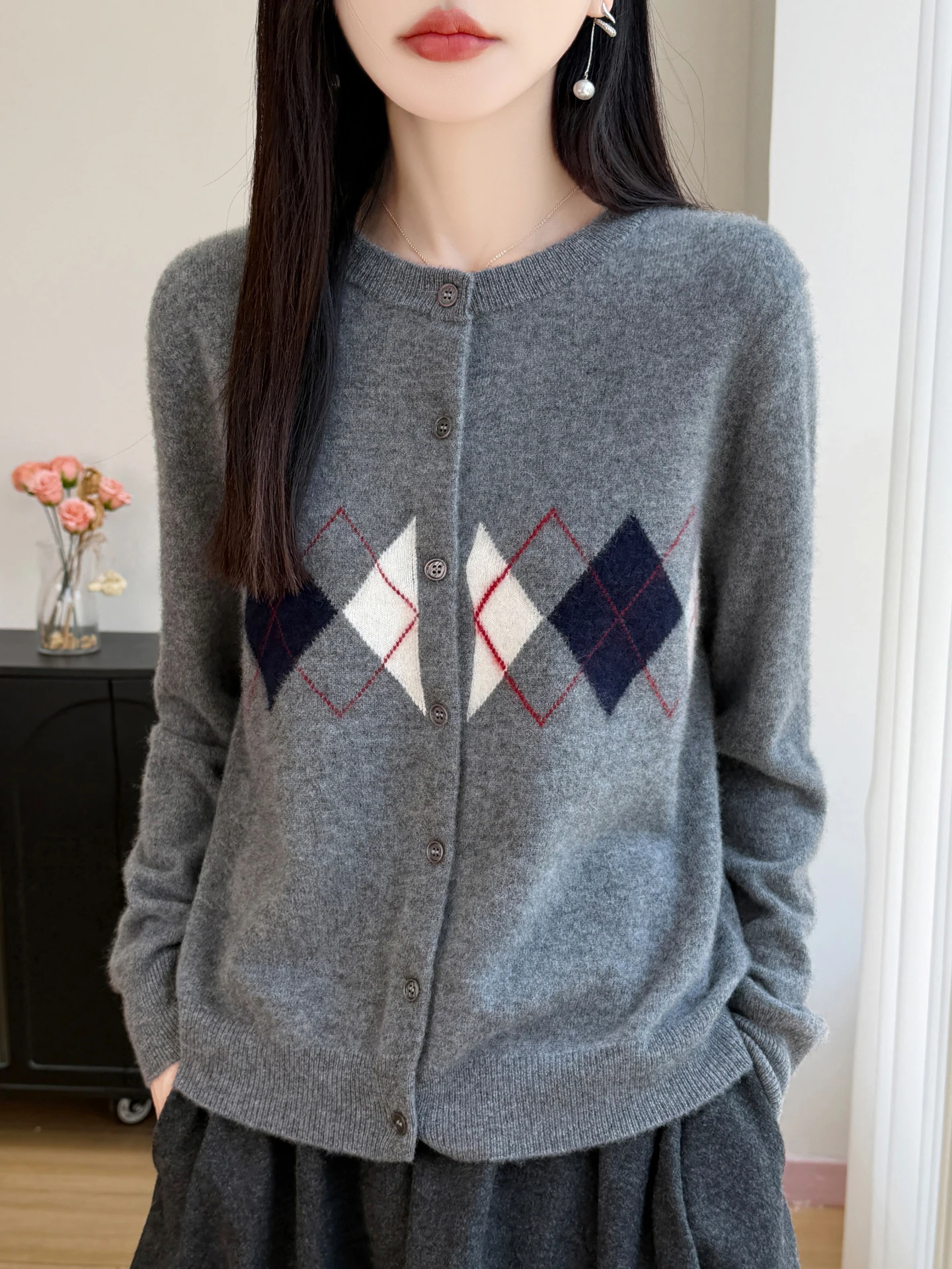 Autumn Winter New England Style Women's 100% Wool Cardigan Sweater O-neck Argyle Jacquard Knit Jacket Cashmere Casual Outerwear
