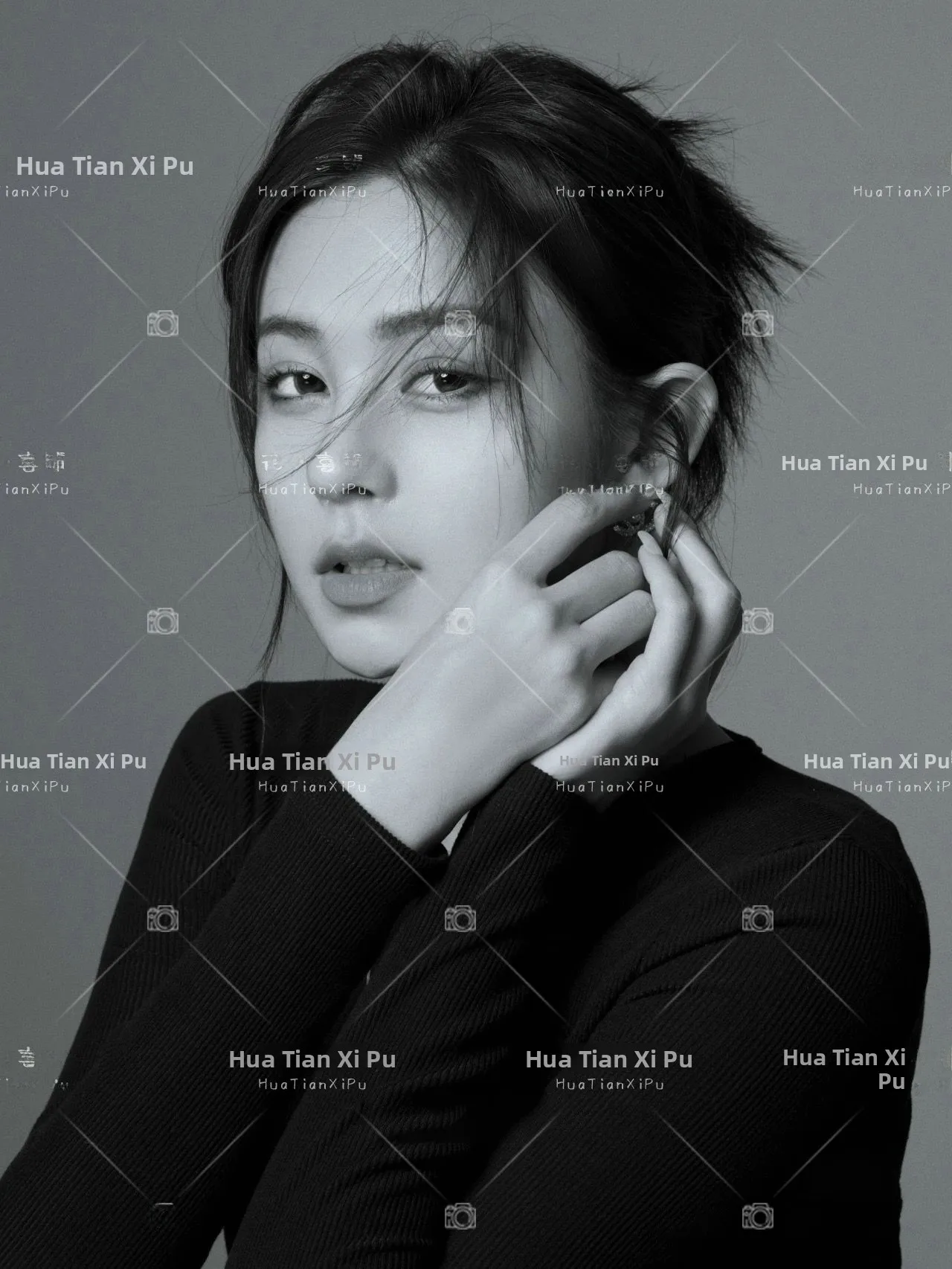 

Korean Style Slim Fit Long Dress Portrait Photography Studio Art Photo Fashion Simple Minimalist Women's Traditional Costume