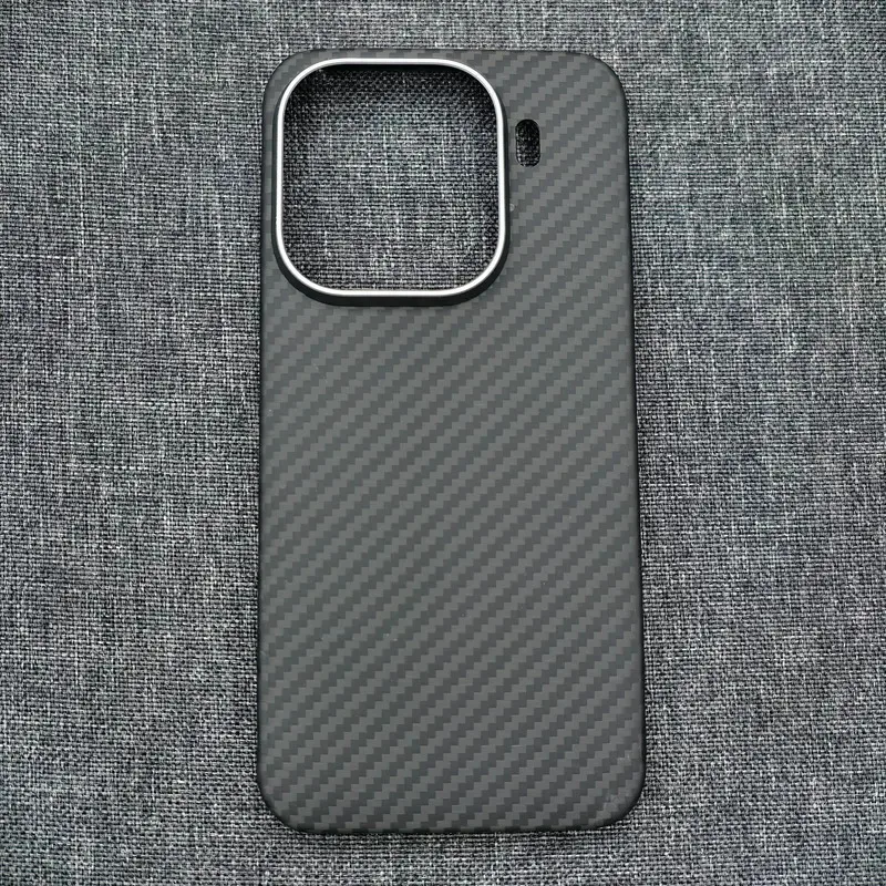 

Carbon Fiber Kevlar Aramid Cover – For OPPO Find X9 / X9 Pro Case – Ultra-Thin MAGSAFE Protective Shell Luxury Phone Case