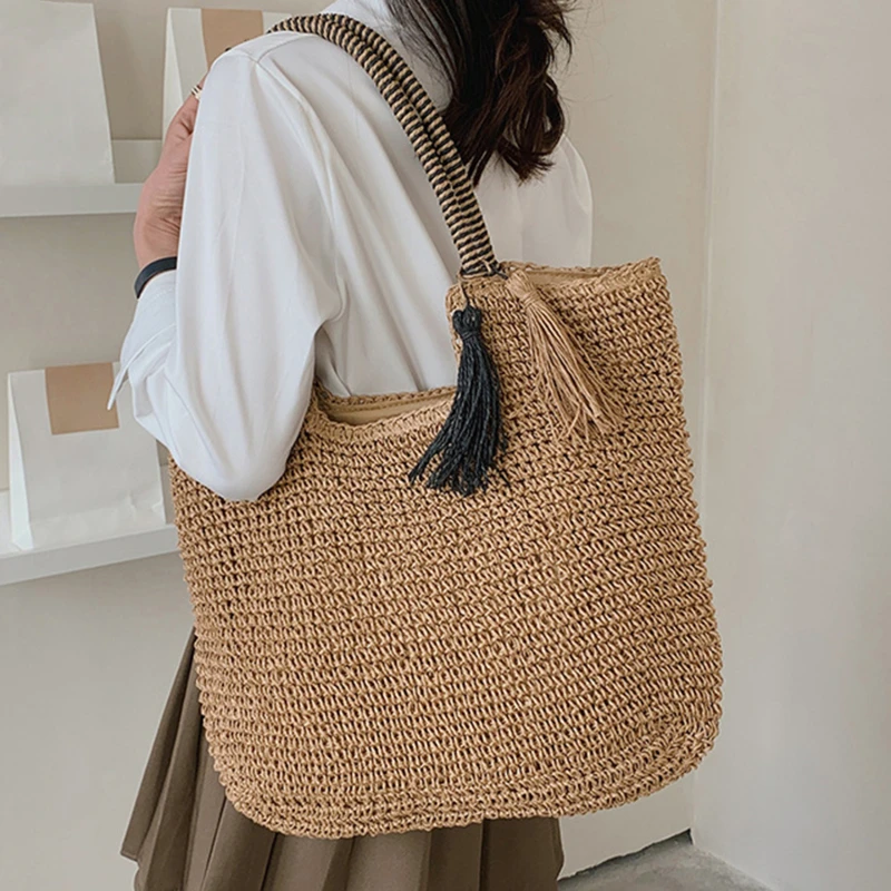 Bolso grande de paja con borlas para mujer, bolsa de playa de gran capacidad, a la moda, 2024