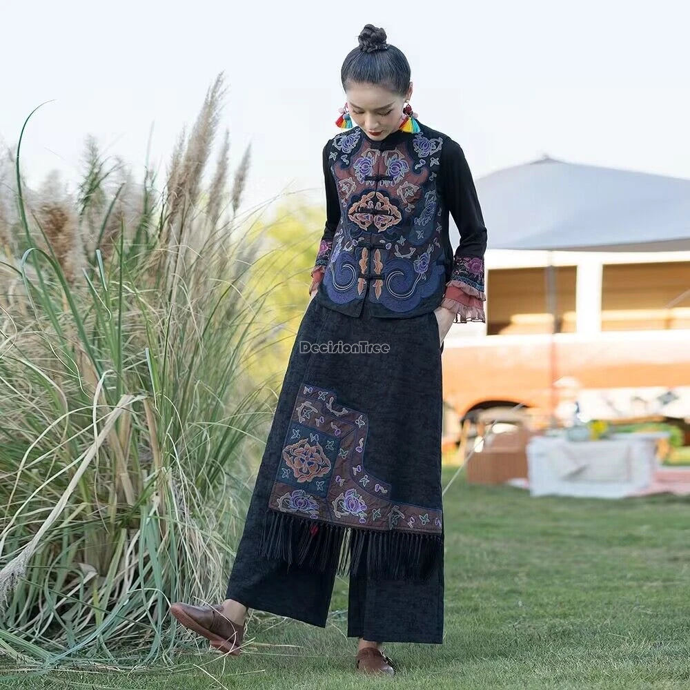 سراويل نسائية جديدة موديل 2025 على الطراز العرقي الصيني المطرز بأرجل واسعة سراويل هالين غير رسمية عالية الخصر سراويل فضفاضة طويلة يومية t01