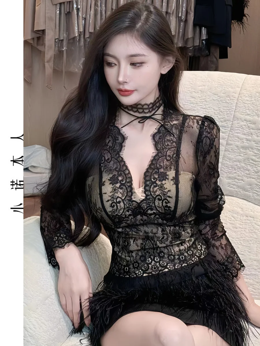 

Кружевной топ для похудения с вырезами, сексуальный дизайн, хит продаж, для ношения как нижнее или верхнее белье, из полиэфирного волокна, с длинным рукавом, V-образным вырезом, короткий...