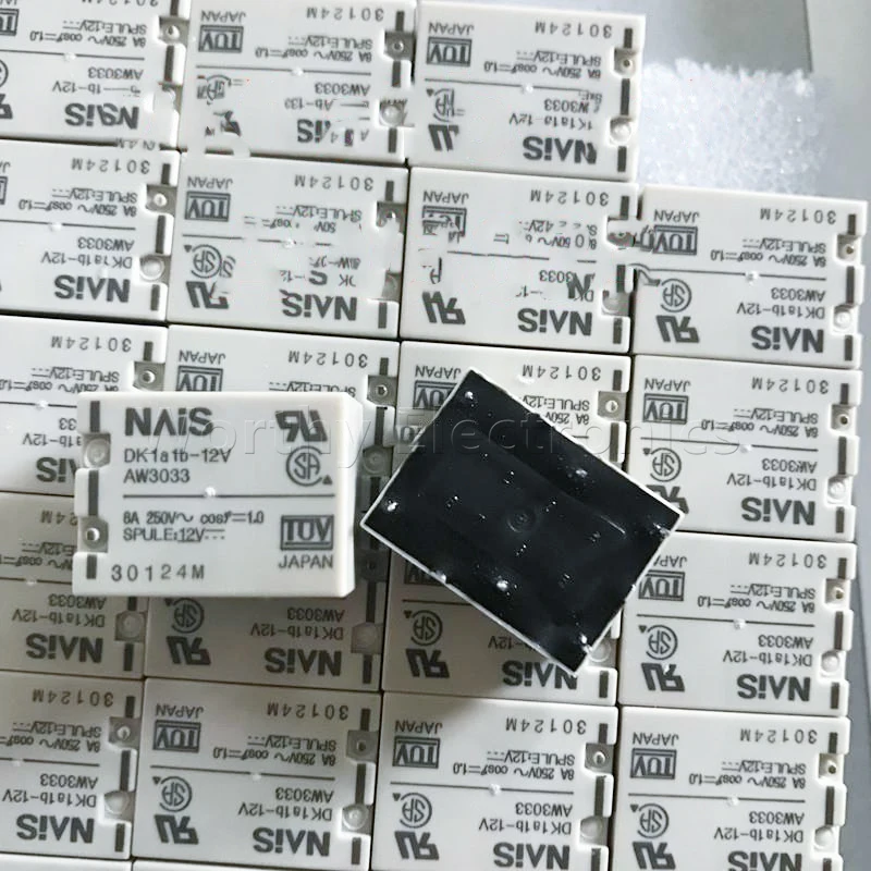 

Free Shipping 10PCS/lot DK1a1b-24V DK1a1b-12V 8A DC12V 6PIN Power Relay AW3033